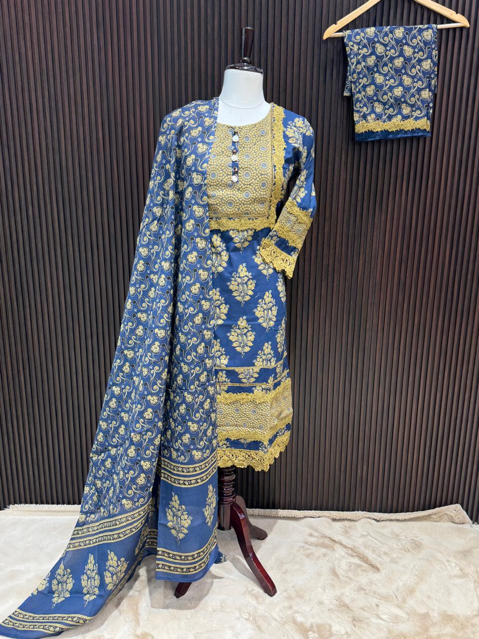 Cotton Readymade blue suit